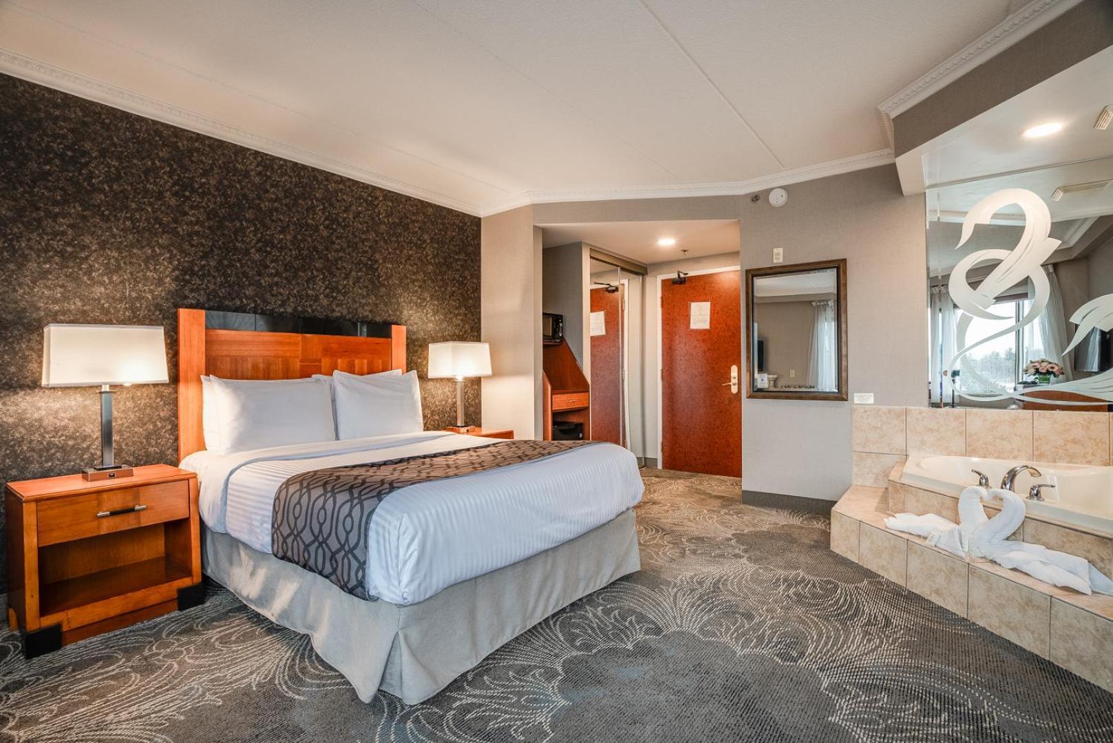 Monte Carlo Inn Barrie Esterno foto