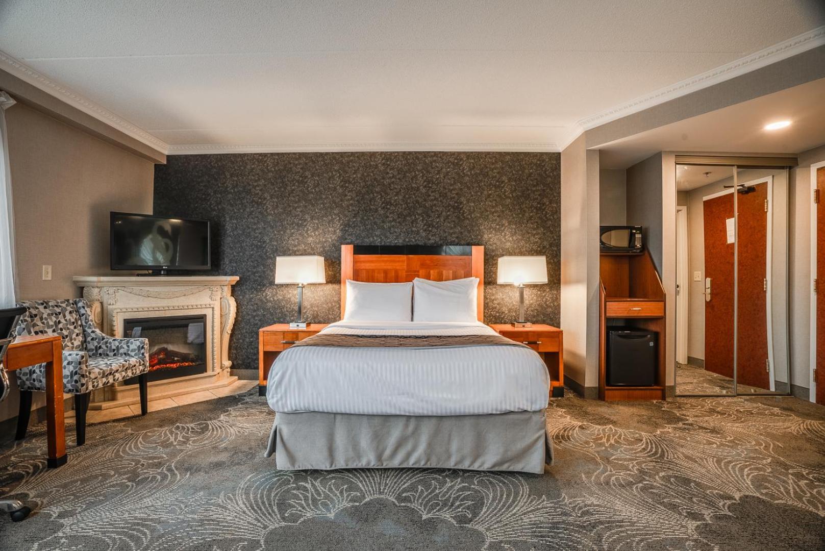 Monte Carlo Inn Barrie Esterno foto