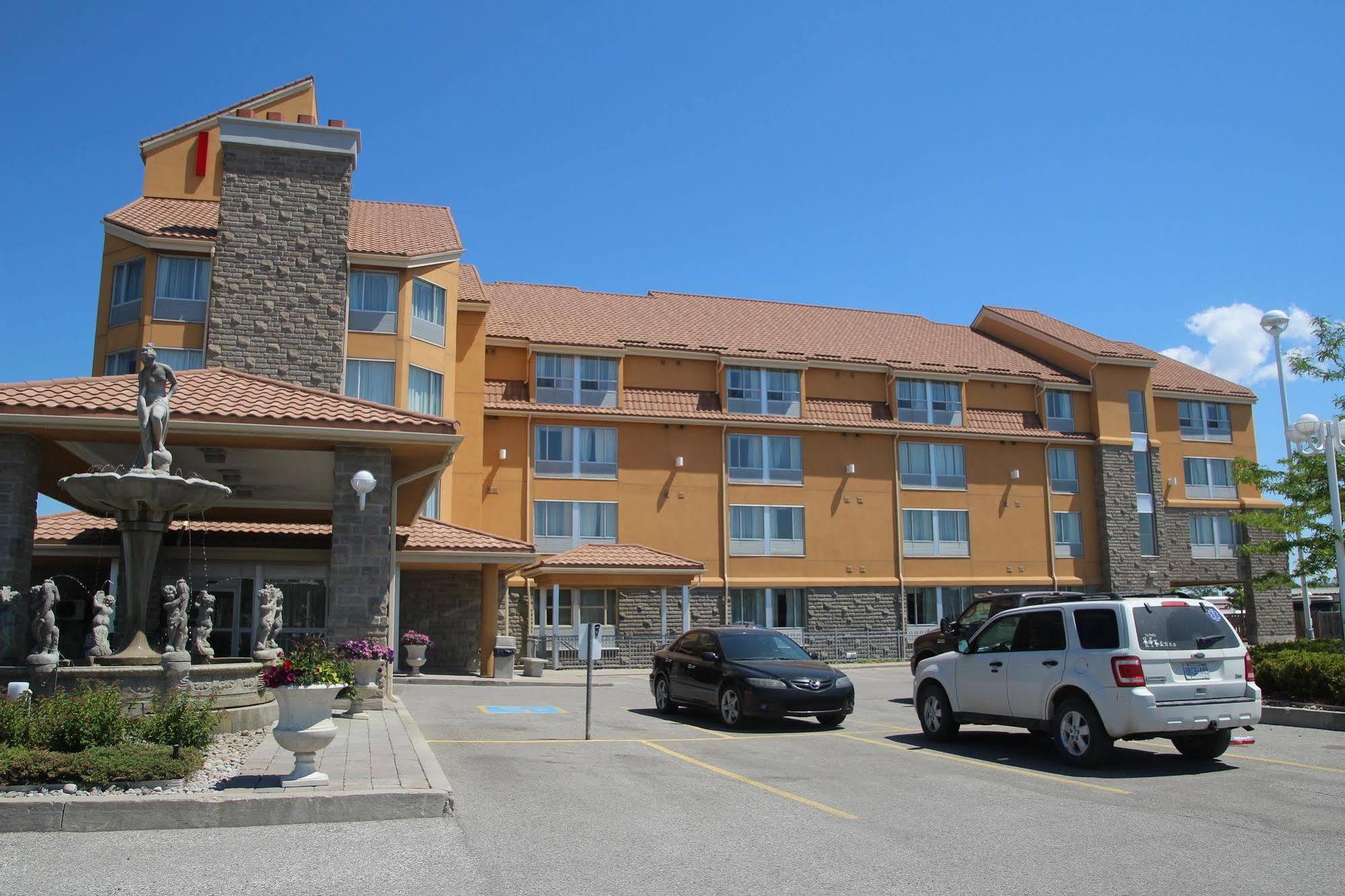Monte Carlo Inn Barrie Esterno foto